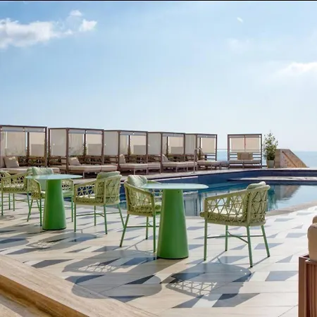 Apartman Official Mercury Luxury With Pool And Balcony