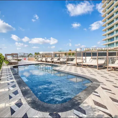 Official Mercury Luxury With Pool And Balcony *